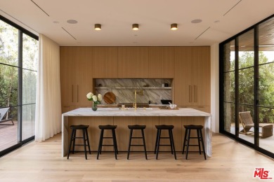 Contemporary architecture meets minimalist organic finishes in on Lakeside Golf Club in California - for sale on GolfHomes.com, golf home, golf lot