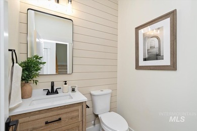 Move-in Ready! Nestled in the peaceful Sunfield Estates on River Birch Golf Course in Idaho - for sale on GolfHomes.com, golf home, golf lot