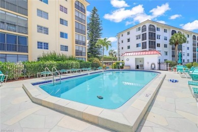 Gorgeous first floor condo overlooking High Point Country Club on High Point Country Club in Florida - for sale on GolfHomes.com, golf home, golf lot