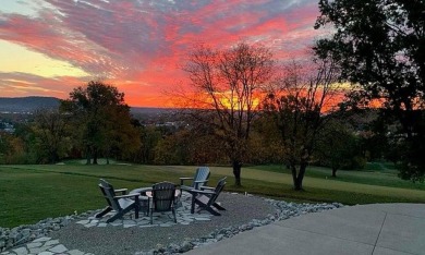 Welcome to your dream home! Located less than an hour outside of on The Chillicothe Country Club in Ohio - for sale on GolfHomes.com, golf home, golf lot