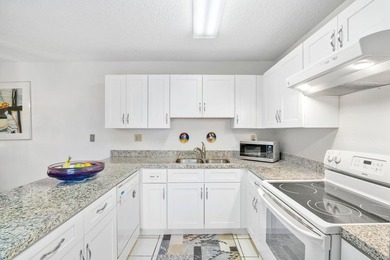 Fantastic Community! Great Deal! Minutes from Nova University on Pine Island Ridge Country Club in Florida - for sale on GolfHomes.com, golf home, golf lot