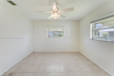 Welcome to effortless living in this charming 2BD/2BA on Leisureville Community Association in Florida - for sale on GolfHomes.com, golf home, golf lot