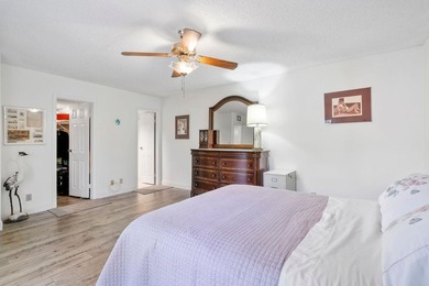 Fantastic Community! Great Deal! Minutes from Nova University on Pine Island Ridge Country Club in Florida - for sale on GolfHomes.com, golf home, golf lot