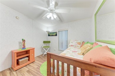 Welcome to this 3-bedroom, 2-bath fully furnished turnkey mobile on Kings Gate Golf Club in Florida - for sale on GolfHomes.com, golf home, golf lot