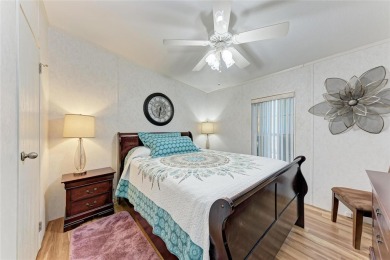 Welcome to this 3-bedroom, 2-bath fully furnished turnkey mobile on Kings Gate Golf Club in Florida - for sale on GolfHomes.com, golf home, golf lot