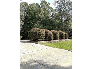 Move in ready, well-maintained home is just waiting for you on Rainbow Springs Golf and Country Club in Florida - for sale on GolfHomes.com, golf home, golf lot