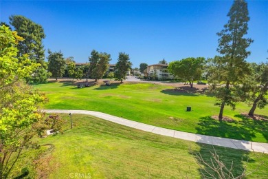 Welcome to 2388 Via Mariposa West Unit 2A, an incredible chance on Leisure Village Par 3 Golf Course in California - for sale on GolfHomes.com, golf home, golf lot