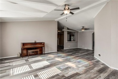 Come fall in love with this beautifully maintained five-lot on Linn Valley Lakes - Deer Trace Golf Course in Kansas - for sale on GolfHomes.com, golf home, golf lot