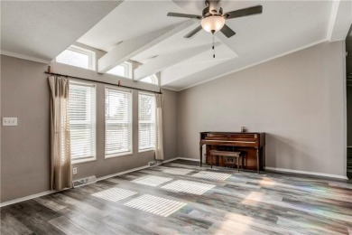 Come fall in love with this beautifully maintained five-lot on Linn Valley Lakes - Deer Trace Golf Course in Kansas - for sale on GolfHomes.com, golf home, golf lot