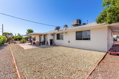 Welcome to this lovely 2-bedroom, 2-bath detached home with a on Sun City North Golf Course in Arizona - for sale on GolfHomes.com, golf home, golf lot