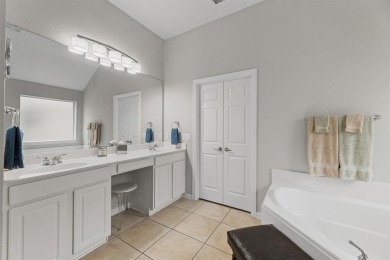 PRISTINE HOME IN HERITAGE RANCH (50+ GATED COMMUNITY) - on Heritage Ranch Golf and Country Club in Texas - for sale on GolfHomes.com, golf home, golf lot