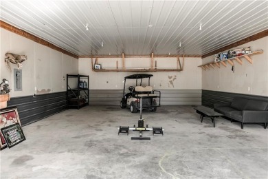 Come fall in love with this beautifully maintained five-lot on Linn Valley Lakes - Deer Trace Golf Course in Kansas - for sale on GolfHomes.com, golf home, golf lot