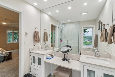 Luxurious Living in Prestigious Turnberry Subdivision  Discover on Turnberry Country Club in Illinois - for sale on GolfHomes.com, golf home, golf lot