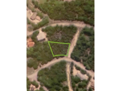 Who doesn't want to live on an island? Now you can when you buy on Holiday Island Executive Golf Course in Arkansas - for sale on GolfHomes.com, golf home, golf lot