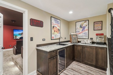 Luxurious Living in Prestigious Turnberry Subdivision  Discover on Turnberry Country Club in Illinois - for sale on GolfHomes.com, golf home, golf lot