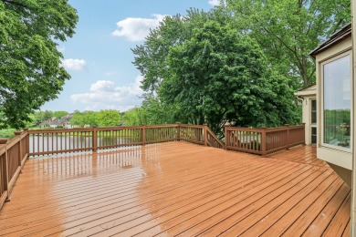 Luxurious Living in Prestigious Turnberry Subdivision  Discover on Turnberry Country Club in Illinois - for sale on GolfHomes.com, golf home, golf lot