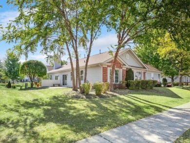 Carillon Ranch Townhome-All one level, Renovated & Refreshed on The Links at Carillon in Illinois - for sale on GolfHomes.com, golf home, golf lot