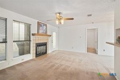 GREAT location in Tarrytown. This unit is a great set up with on Lions Municipal Golf Course in Texas - for sale on GolfHomes.com, golf home, golf lot