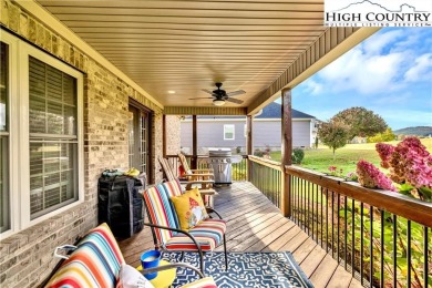 STUNNING HOME IN THE RESORT COMMUNITY OF JEFFERSON LANDING on Jefferson Landing Club in North Carolina - for sale on GolfHomes.com, golf home, golf lot