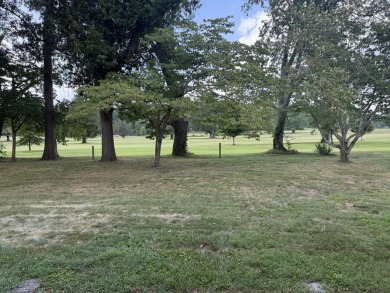 Situated along the scenic #4 fairway, this spacious ranch home on Berea Country Club in Kentucky - for sale on GolfHomes.com, golf home, golf lot