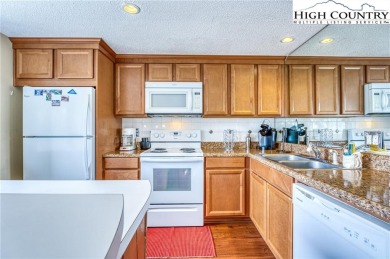 Want to be able to walk to Sugar Mountain ski resort slopes out on Sugar Mountain Golf Course in North Carolina - for sale on GolfHomes.com, golf home, golf lot