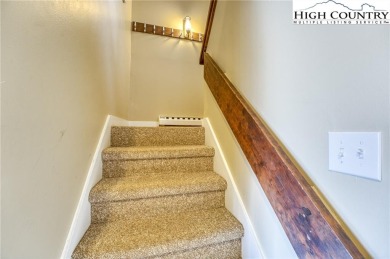 Want to be able to walk to Sugar Mountain ski resort slopes out on Sugar Mountain Golf Course in North Carolina - for sale on GolfHomes.com, golf home, golf lot