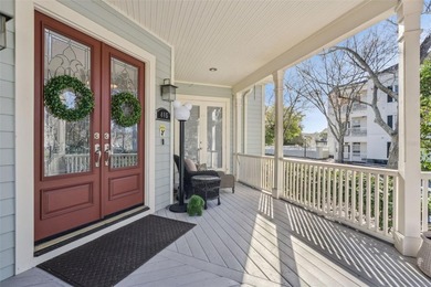 Under contract-accepting backup offers. Welcome to life in on Celebration Golf Club in Florida - for sale on GolfHomes.com, golf home, golf lot