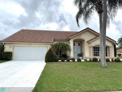 Welcome to this great community with golf course but no require on Winston Trails Golf Course in Florida - for sale on GolfHomes.com, golf home, golf lot