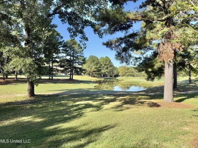 This inviting home sits on the Whisper Lake Golf Course in the on Annandale Golf Club in Mississippi - for sale on GolfHomes.com, golf home, golf lot