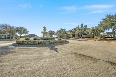 Incredible opportunity to own an updated single-story oasis! on Heritage Lakes - Par 3 - 9 Hole Course in Texas - for sale on GolfHomes.com, golf home, golf lot