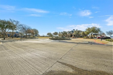 Incredible opportunity to own an updated single-story oasis! on Heritage Lakes - Par 3 - 9 Hole Course in Texas - for sale on GolfHomes.com, golf home, golf lot