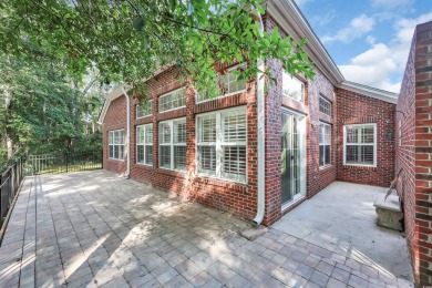 Low maintenance patio home on cul-de-sac in Pawleys Plantation on Pawleys Plantation Golf and Country Club in South Carolina - for sale on GolfHomes.com, golf home, golf lot