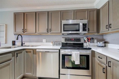 Beautifully Renovated Condo - Prime Bradenton Beach Location! on IMG Academies Golf and Country Club in Florida - for sale on GolfHomes.com, golf home, golf lot