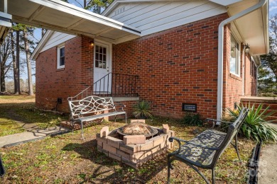 This is a lovely 4 bedroom, 2 bath home sitting on the city golf on Gastonia Municipal Golf Course in North Carolina - for sale on GolfHomes.com, golf home, golf lot