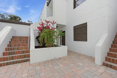 Welcome to peaceful Florida living in Sarasota's beautifully on The Meadows Golf and Country Club in Florida - for sale on GolfHomes.com, golf home, golf lot