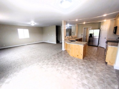 Huge One Owner Home Adjoining The Ranches Golf Corse with NO on The Ranches Golf Club in Utah - for sale on GolfHomes.com, golf home, golf lot
