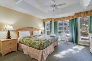 Roomy with an open floor plan 2 BR / 2 BA. Includes golf for 4 on Port Royal Golf and Racquet Club in South Carolina - for sale on GolfHomes.com, golf home, golf lot