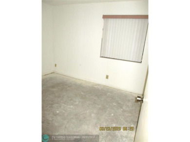 **ALL AGES WELCOME**NEED TLC**BEING SOLD *AS IS* WHERE IS***RUN on Colony West Country Club in Florida - for sale on GolfHomes.com, golf home, golf lot