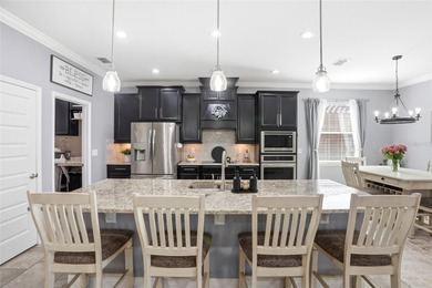 Under contract-accepting backup offers. Welcome to your private on Providence Golf Club in Florida - for sale on GolfHomes.com, golf home, golf lot