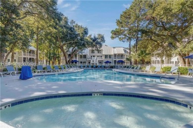 Roomy with an open floor plan 2 BR / 2 BA. Includes golf for 4 on Port Royal Golf and Racquet Club in South Carolina - for sale on GolfHomes.com, golf home, golf lot