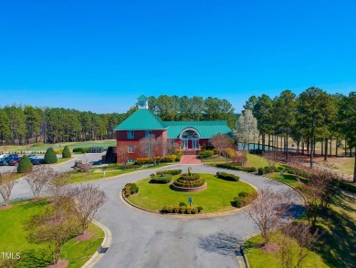 Want to live in a resort-like community? Look no further! The on Anderson Creek Golf Club in North Carolina - for sale on GolfHomes.com, golf home, golf lot