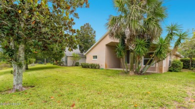 Don't miss this chance to make this inviting 3-bed, 2-bath on Grand Haven Golf Club in Florida - for sale on GolfHomes.com, golf home, golf lot