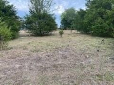 Your dream home awaits on this.31 Acre Lot with an upslope on Holiday Island Executive Golf Course in Arkansas - for sale on GolfHomes.com, golf home, golf lot