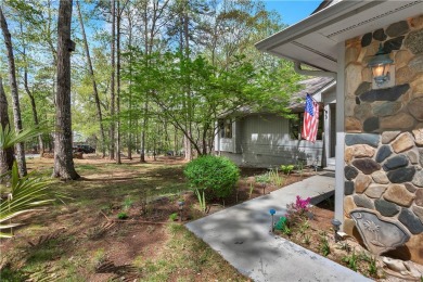 Keowee Key Interior home located on South Side just minutes from on Keowee Key Golf and Country Club in South Carolina - for sale on GolfHomes.com, golf home, golf lot
