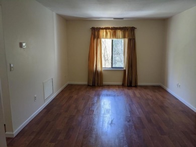 Chic 2-bedroom/ 1 bath corner unit condo (upper floor) located on Bretton Woods Country Club in New York - for sale on GolfHomes.com, golf home, golf lot