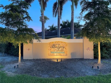 Stunning end unit, 3/2/2, split floor plan, 1471sf villa is on Bobcat Trail Golf Club in Florida - for sale on GolfHomes.com, golf home, golf lot