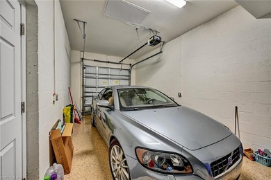 Welcome to Arborwood! Where you can enjoy morning coffee in the on Gateway Golf and Country Club in Florida - for sale on GolfHomes.com, golf home, golf lot