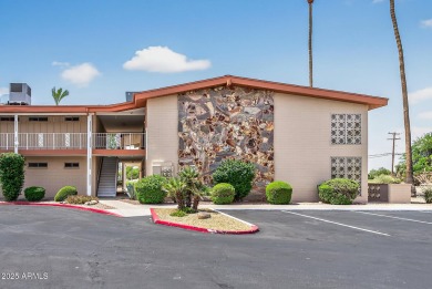 Welcome to this beautifully updated 2-bedroom, 2-bath upstairs on Sun City South Golf Course in Arizona - for sale on GolfHomes.com, golf home, golf lot