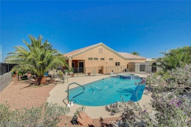 Hard-to-find gem! This 2 Bedroom + DEN, 2 Bath, 2 CAR on Highland Falls Golf Club in Nevada - for sale on GolfHomes.com, golf home, golf lot