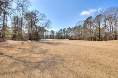 BEAUTIFUL 4 BR, 3 1/2 BATH HOME OVERLOOKING THE GOLF COURSE on The Links At Lakewood in South Carolina - for sale on GolfHomes.com, golf home, golf lot